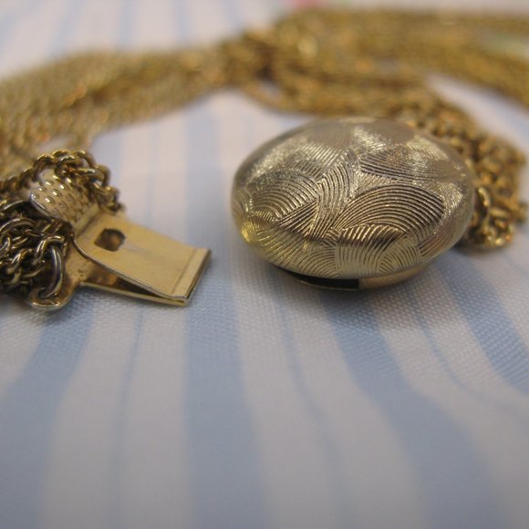 Vintage Gold Tone Multi Strand Chain Layered Necklace 23" L - Picture 5 of 8